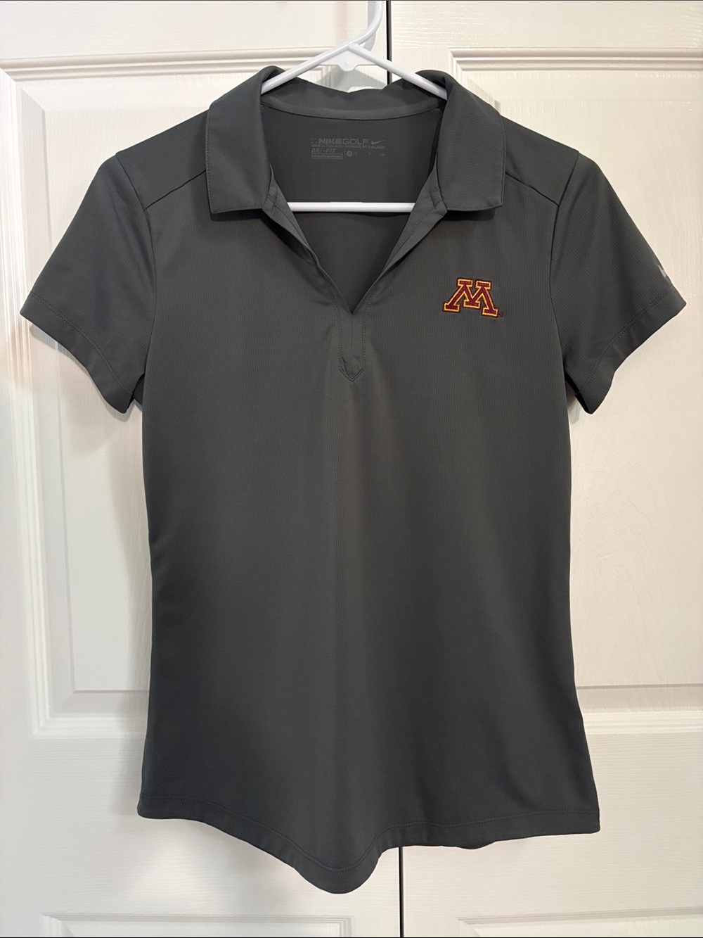 Nike Women’s Dry Fit Golf Fitted Polo - University of Minnesota Gophers Sz S